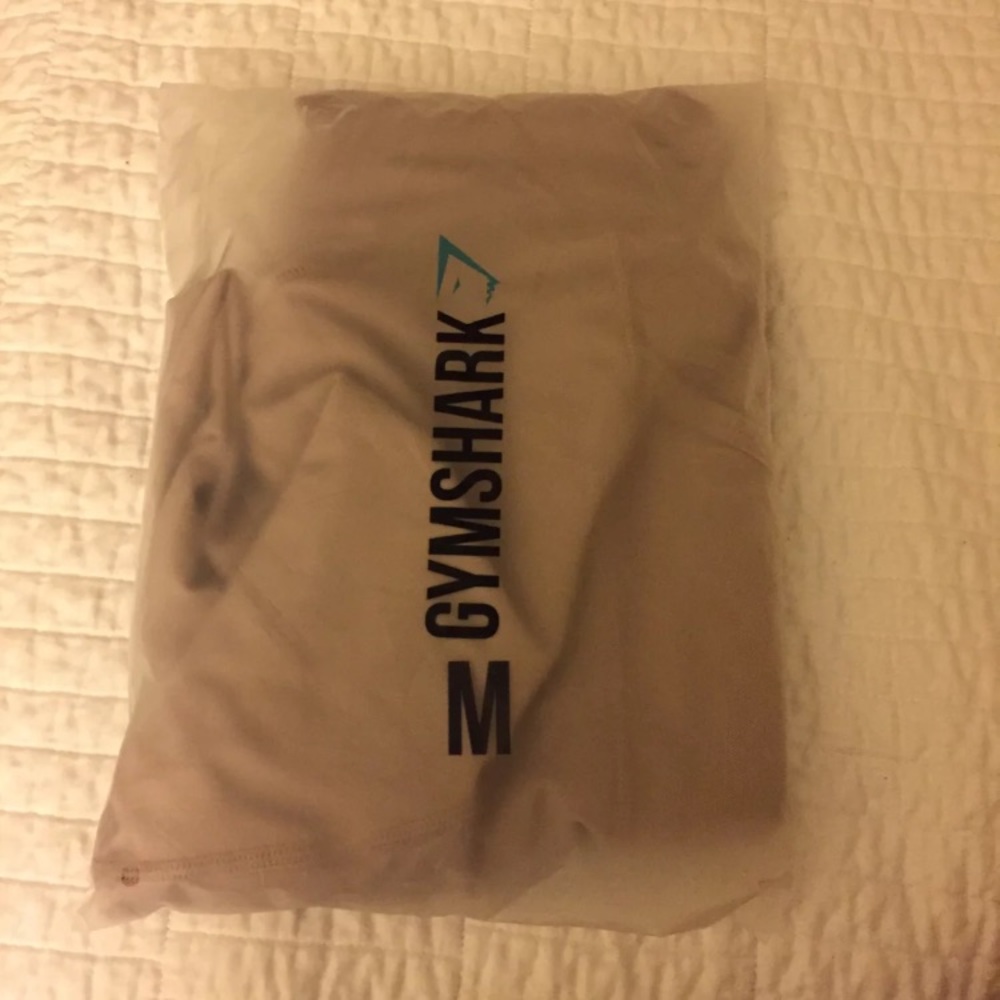 ⭐️SOLD⭐️New Gymshark leggings - Picture 4 of 7